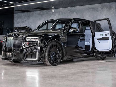 Used 2026 Rolls-Royce Cullinan AWD/4WD image 10