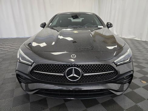 Used 2025 Mercedes-Benz CLE 300 4MATIC Coupe image 9