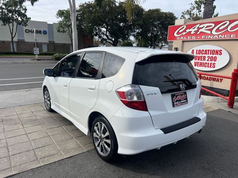 Used 2012 Honda Fit Sport image 6
