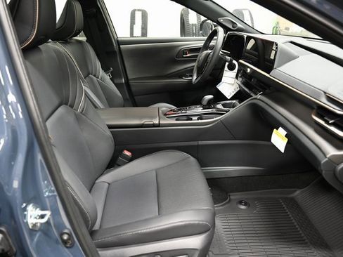 New 2026 Toyota Crown Nightshade image 10