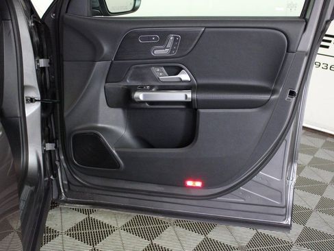 Certified 2026 Mercedes-Benz GLB 250 GLB 250 image 31