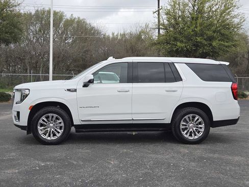 Used 2021 GMC Yukon SLT w/ SLT Luxury Plus Package image 5