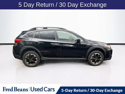 Used 2023 Subaru Crosstrek 2.0i Premium AWD/4WD image 3
