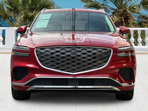 Used 2026 Genesis GV70 2.5T Select image 10