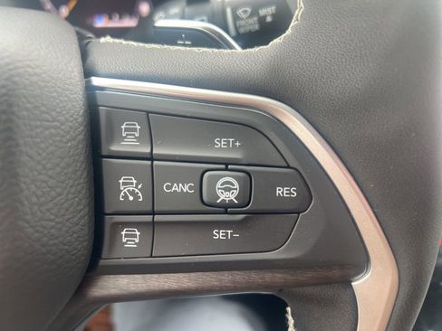 New 2026 Jeep Grand Cherokee L 4WD image 22