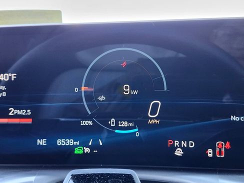 Used 2026 Cadillac Vistiq Luxury w/ LPO, Floor Liner Package image 30