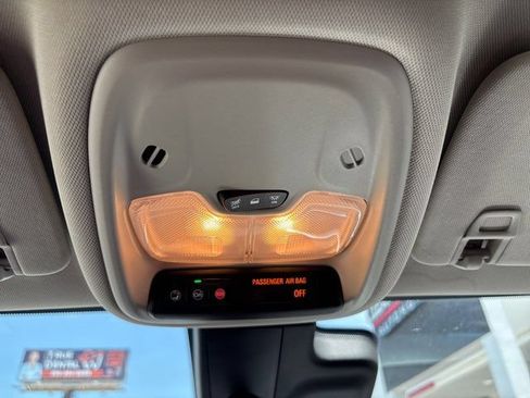Used 2024 Buick Encore GX Preferred w/ Comfort Package AWD/4WD image 37