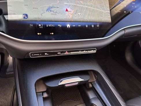 New 2024 Mercedes-Benz E 350 4MATIC Sedan image 25