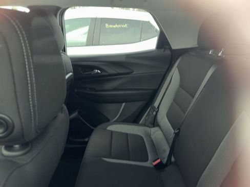 Used 2025 Chevrolet TrailBlazer LT image 8