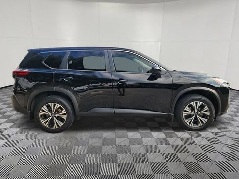 Used 2023 Nissan Rogue SV FWD image 4