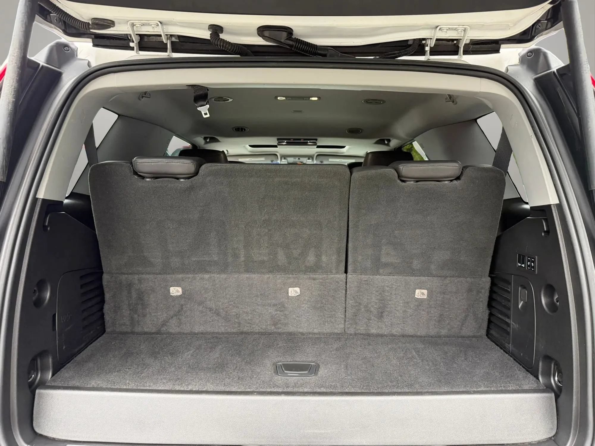Used 2018 Cadillac Escalade Luxury AWD/4WD image 20