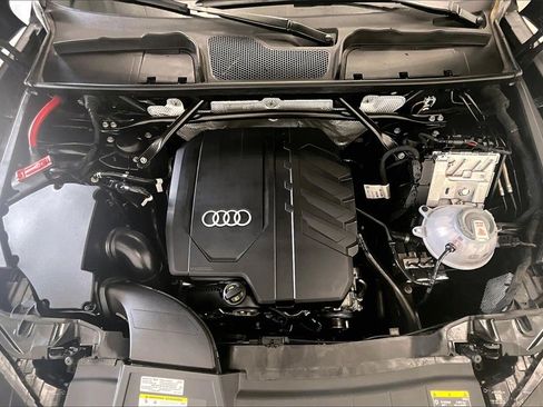 Used 2024 Audi Q5 2.0T Premium Plus image 9