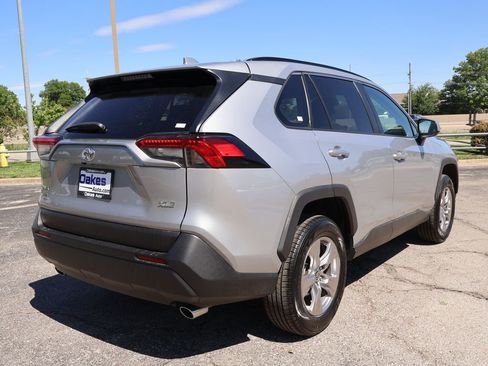 Used 2024 Toyota RAV4 XLE FWD image 8