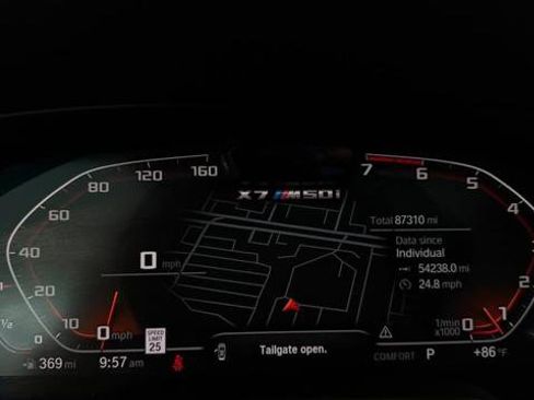 Used 2020 BMW X7 M50i AWD/4WD image 27