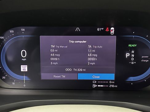 Used 2023 Volvo S60 T8 Plus image 17