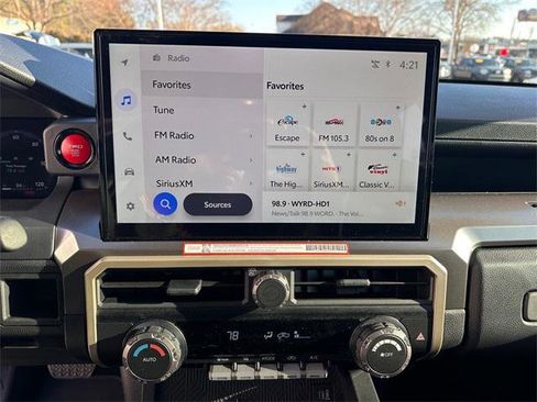 Certified 2024 Toyota Tacoma TRD Off-Road image 20