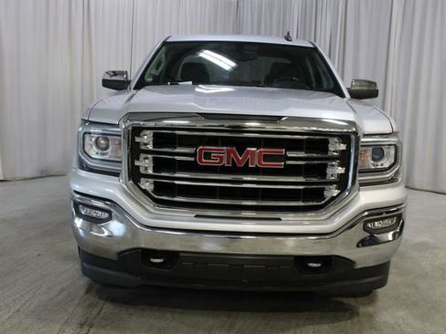 Used 2017 GMC Sierra 1500 SLT w/ SLT Premium Package image 36
