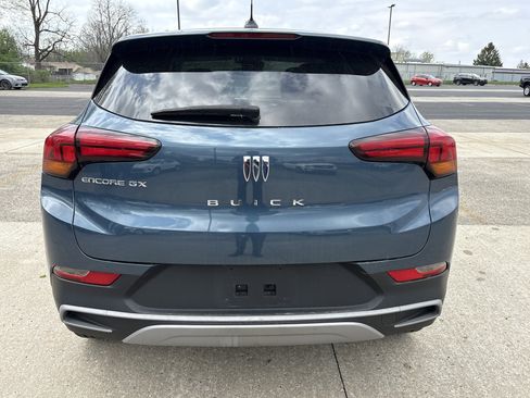 Used 2024 Buick Encore GX Preferred image 4