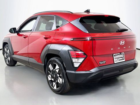 Used 2025 Hyundai Kona SEL FWD image 6