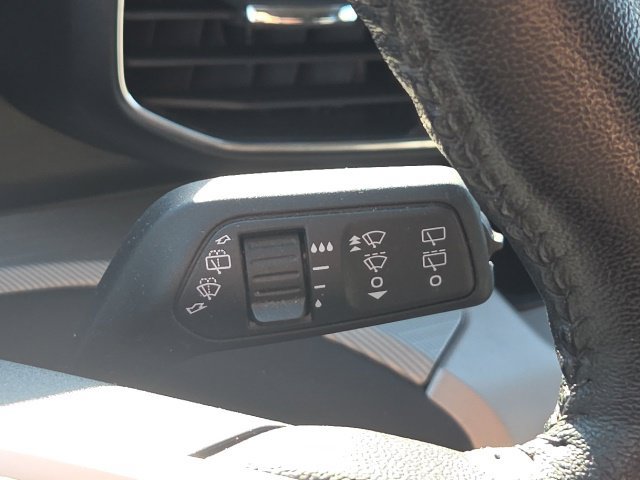 Used 2023 Ford Explorer XLT w/ Equipment Group 202A AWD/4WD image 42