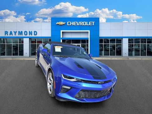 Used 2016 Chevrolet Camaro SS RWD image 9