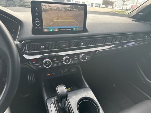 Used 2023 Honda Civic Sport Touring image 10