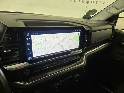 Used 2022 Chevrolet Silverado 1500 LT image 20