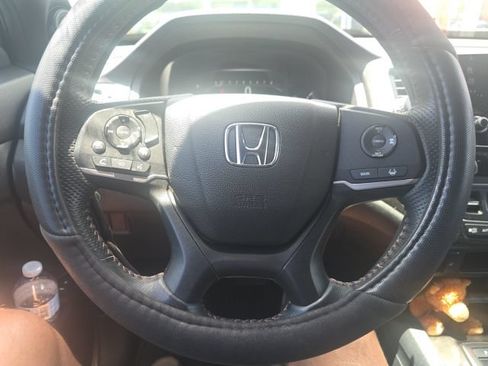 Used 2023 Honda Passport TrailSport image 15