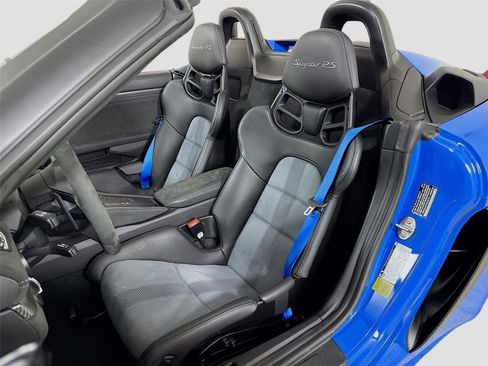 Used 2024 Porsche 718 Boxster Spyder RS w/ Light Design Package image 12