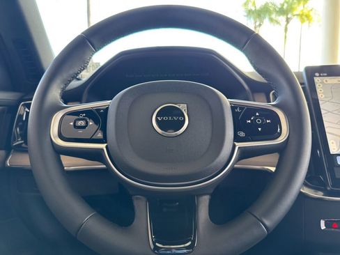 New 2026 Volvo XC90 B6 Plus w/ Protection Package Premier image 24