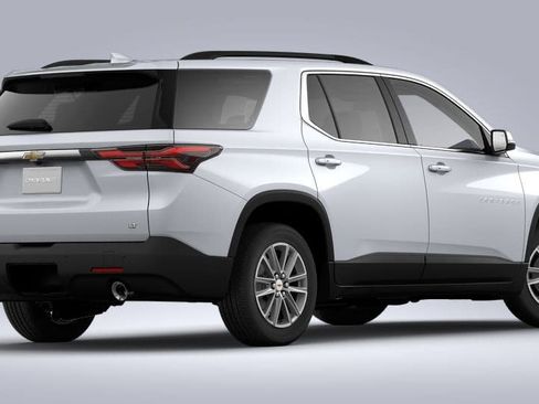 Used 2023 Chevrolet Traverse LT image 53