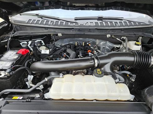 Used 2025 Ford Expedition Platinum AWD/4WD image 21