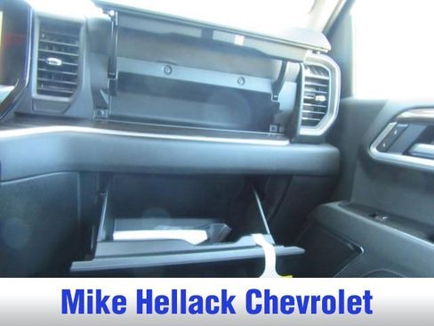 New 2026 Chevrolet Silverado 1500 LT AWD/4WD image 17