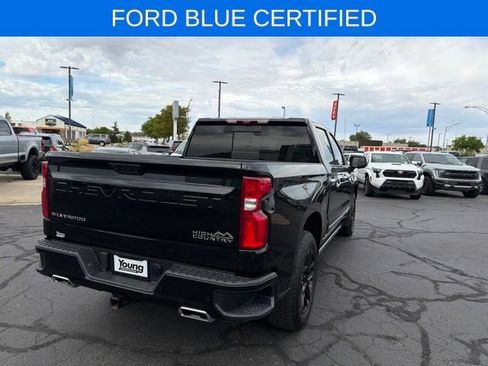 Used 2022 Chevrolet Silverado 1500 High Country w/ Technology Package AWD/4WD image 7