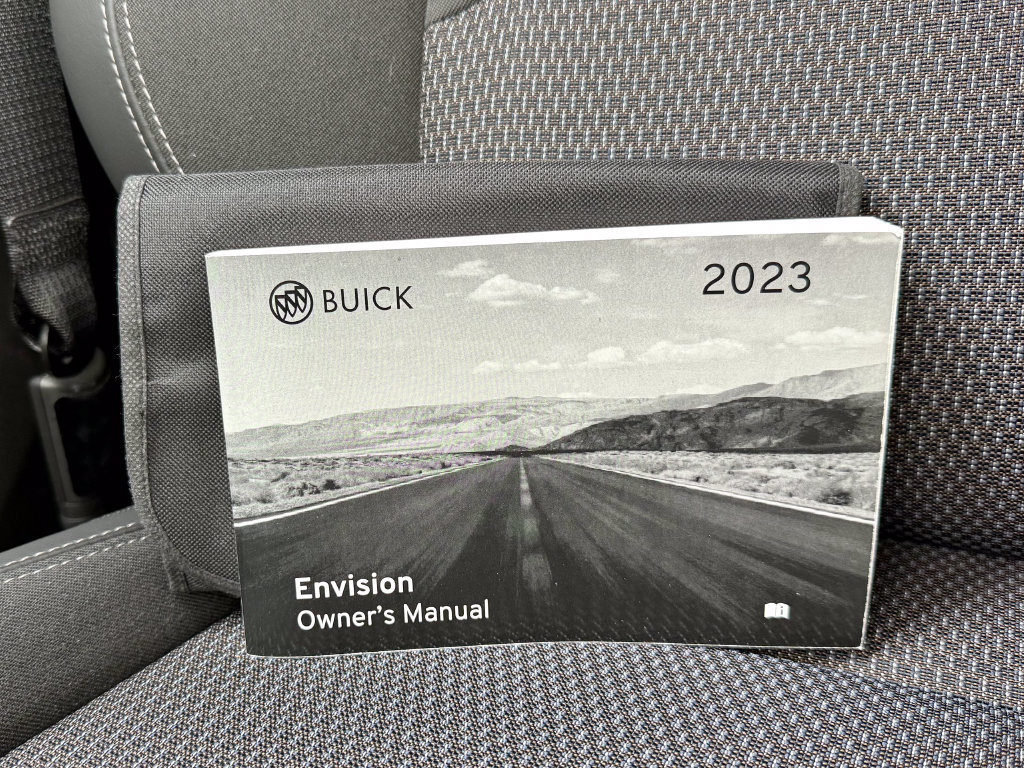 Used 2023 Buick Envision Preferred w/ Sport Touring Package AWD/4WD image 30