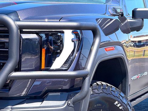 New 2026 GMC Sierra 2500 AT4X w/ AT4X AEV Edition AWD/4WD image 4