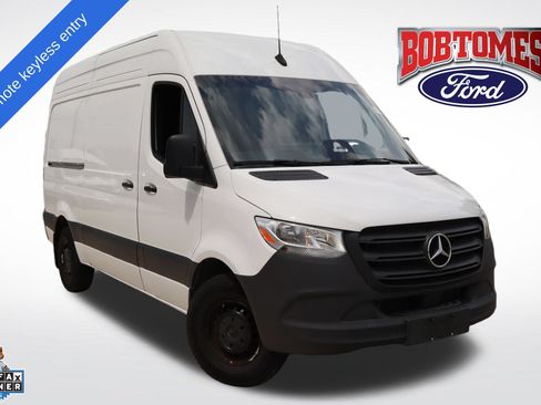 Used 2025 Mercedes-Benz Sprinter 2500 image 1