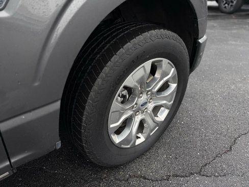 Used 2022 Ford F150 Platinum w/ Equipment Group 701A High image 9