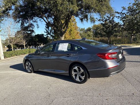 Certified 2018 Honda Accord EX-L image 6