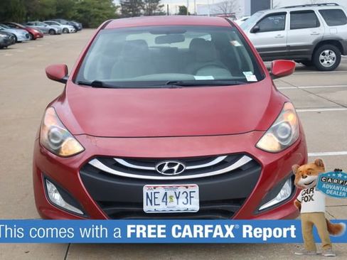 Used 2014 Hyundai Elantra GT image 2