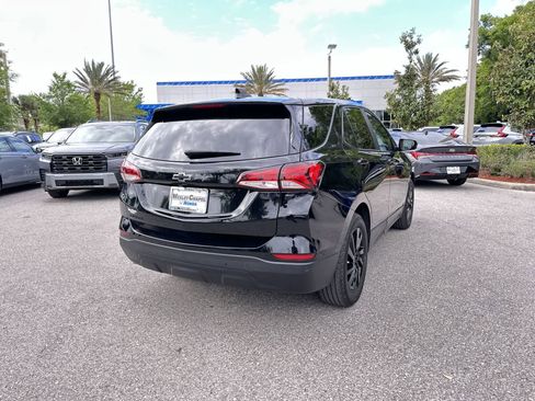 Used 2023 Chevrolet Equinox LS w/ LS Convenience Package FWD image 6