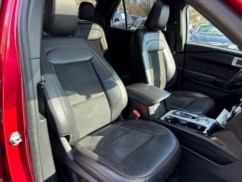 Used 2022 Ford Explorer ST-Line image 17