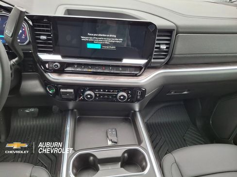 New 2026 Chevrolet Silverado 2500 LTZ w/ LTZ Premium Package AWD/4WD image 11