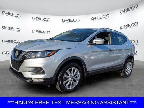 Certified 2021 Nissan Rogue Sport SV FWD image 3
