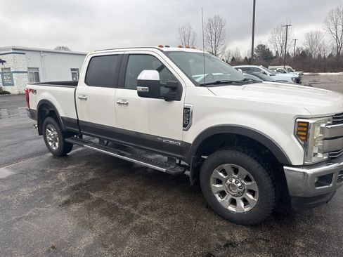 Used 2018 Ford F350 Lariat w/ Lariat Ultimate Package image 2