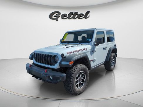 Used 2025 Jeep Wrangler Rubicon w/ Safety Group image 2