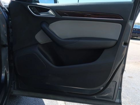 Used 2016 Audi Q3 2.0T Premium Plus w/ Technology Package image 48