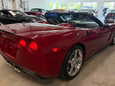 Used 2008 Chevrolet Corvette Convertible w/ Preferred Equipment Group RWD image 4