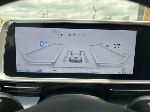 Used 2024 Hyundai Ioniq 6 SE AWD/4WD image 30