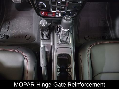 New 2026 Jeep Wrangler Unlimited Rubicon w/ Steel Bumper Group image 18